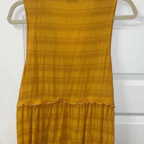 Lucky Brand Mustard Tank - Picture 3 of 3